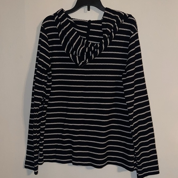 🌹LOFT STRIPED HOODIE - Picture 2 of 3